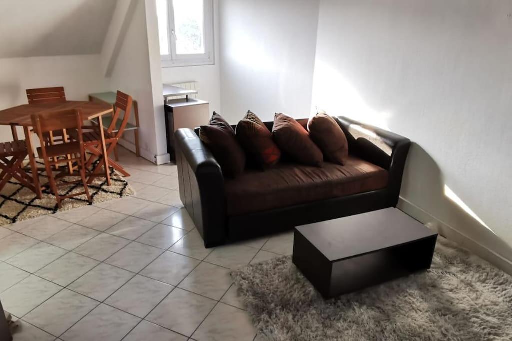 F2 35-44M2 9 Mins Voiture Chateau 4Pers 1Ch+Sejour Le Chesnay  Extérieur photo