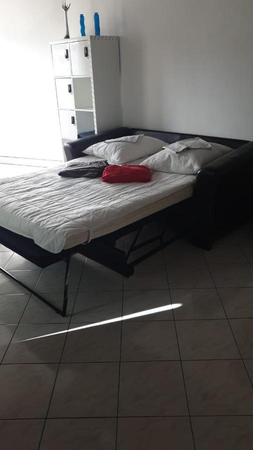 F2 35-44M2 9 Mins Voiture Chateau 4Pers 1Ch+Sejour Le Chesnay  Extérieur photo